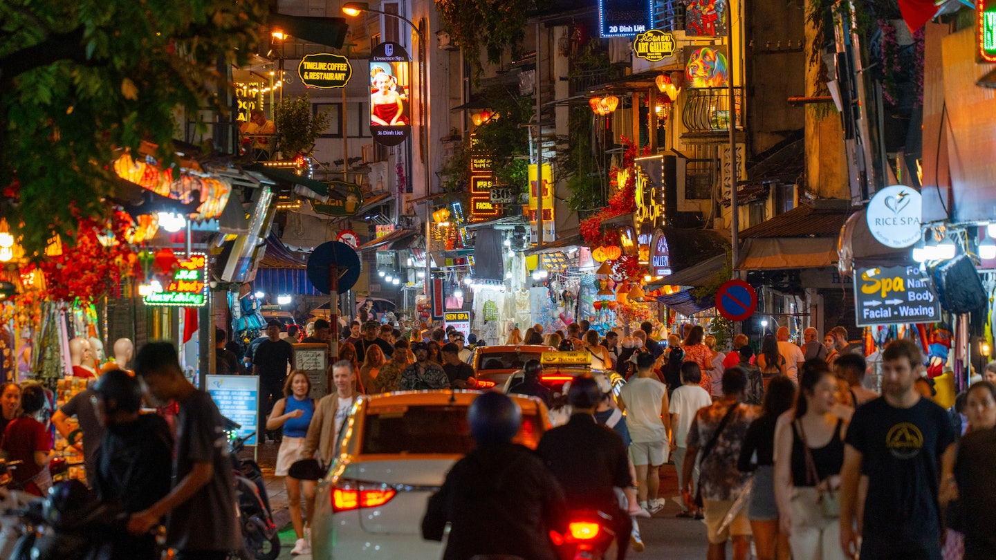 Amity Smile Travel | Vietnam Tours | Travel in Vietnam