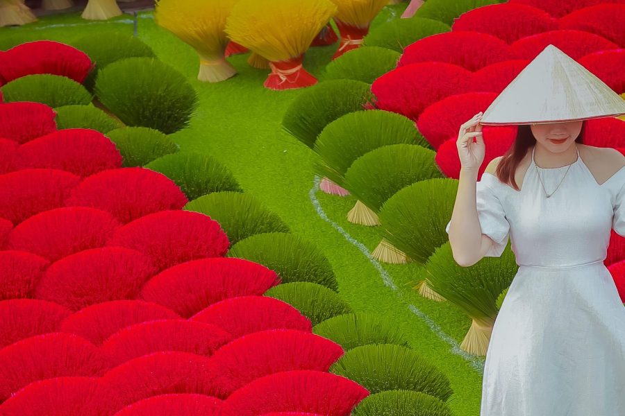 Hanoi Craft Village Tour: Lacquerware, Conical Hats & Incense Village