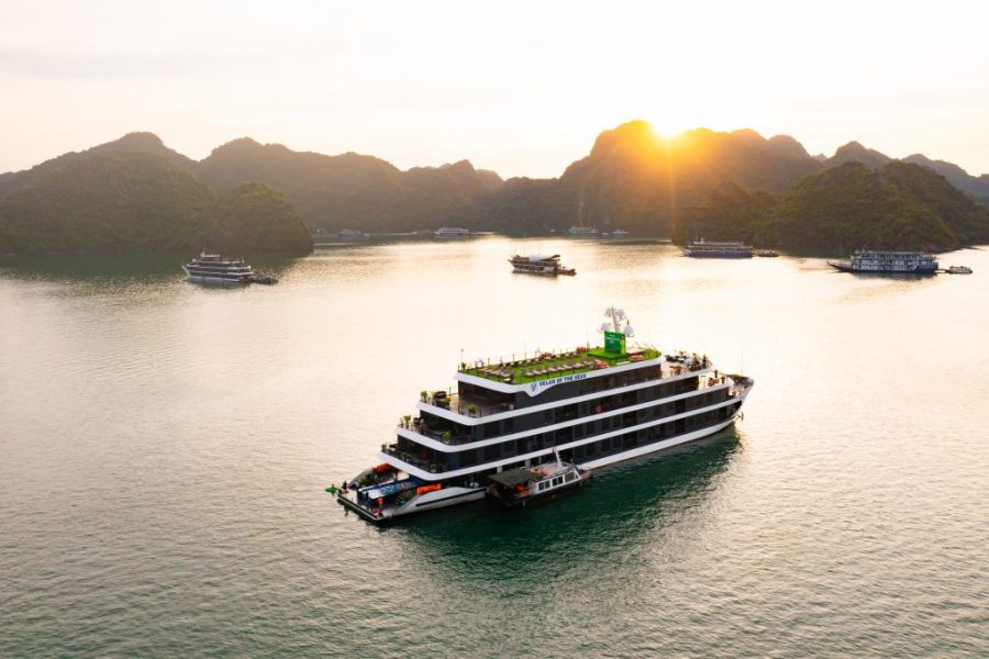 Best Ha Long Bay 5-Star Cruise: 2 Days 1 Night Package
